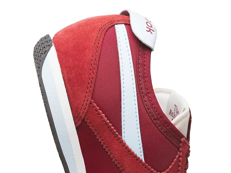 R400 Sneaker