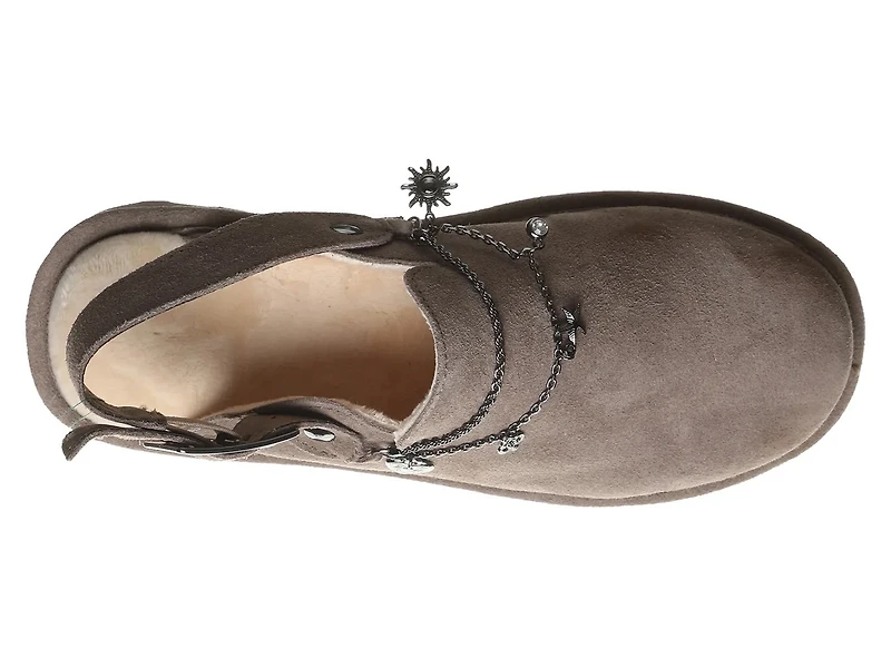 Lexi Charm Slipper