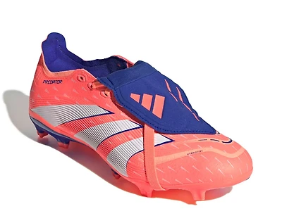 Predator League Cleat