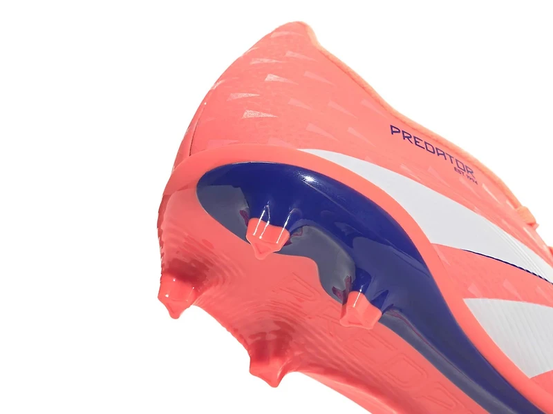 Predator League Cleat