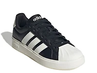 Street Talk Sneaker