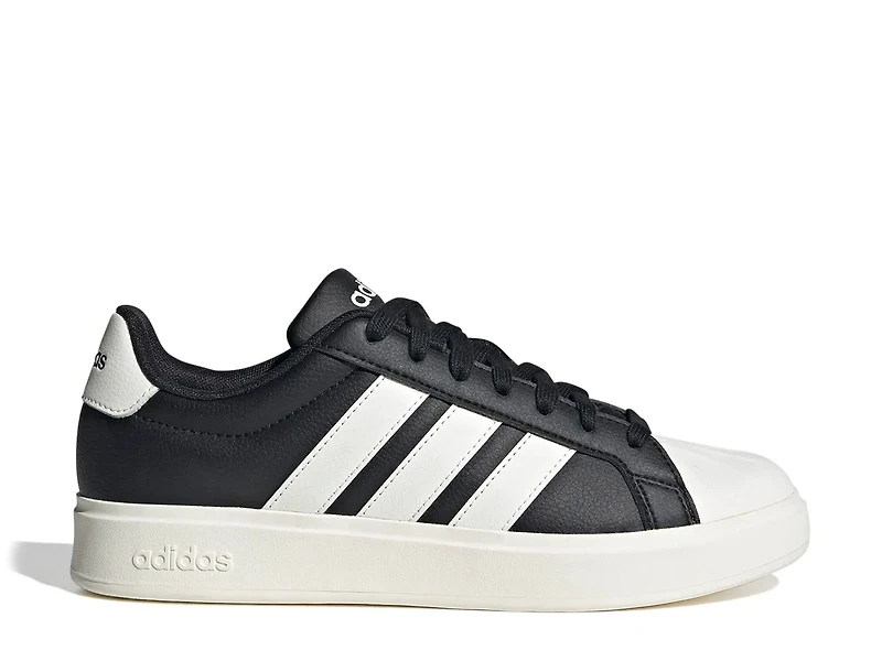 Street Talk Sneaker