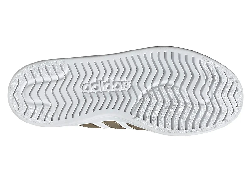 Street Talk Sneaker