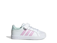 Street Talk Sneaker