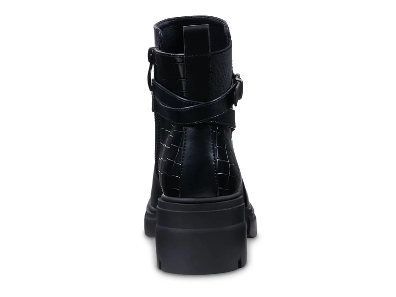 Tory Bootie
