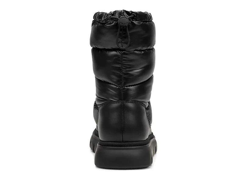 Maribels Boot