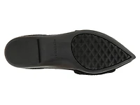 Davita Flat