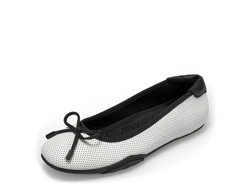 Onyx Ballet Flat