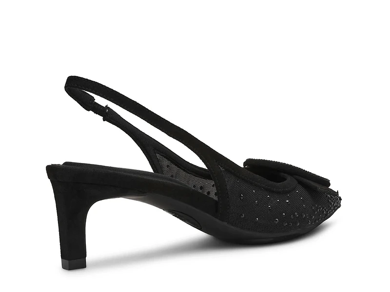 Ilanna Pump