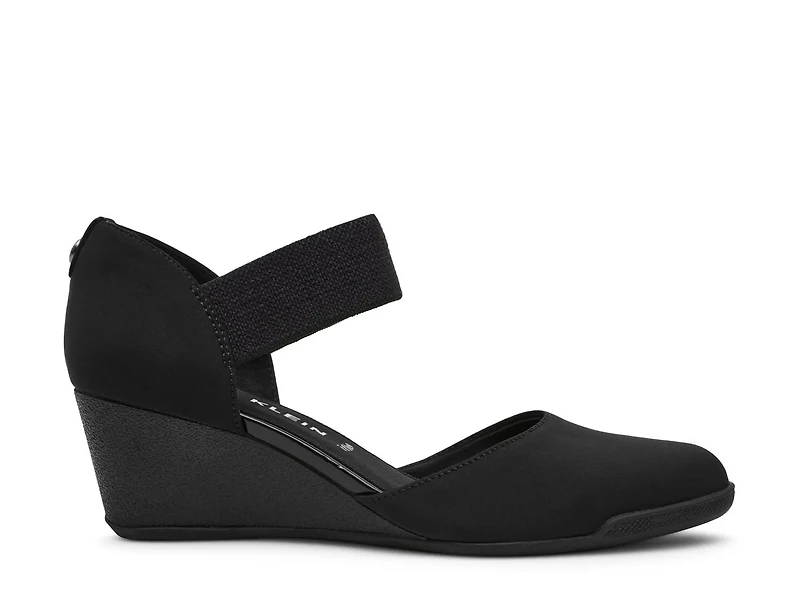 Tiffany Wedge Pump