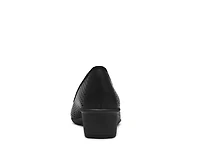 Winslett Wedge Pump
