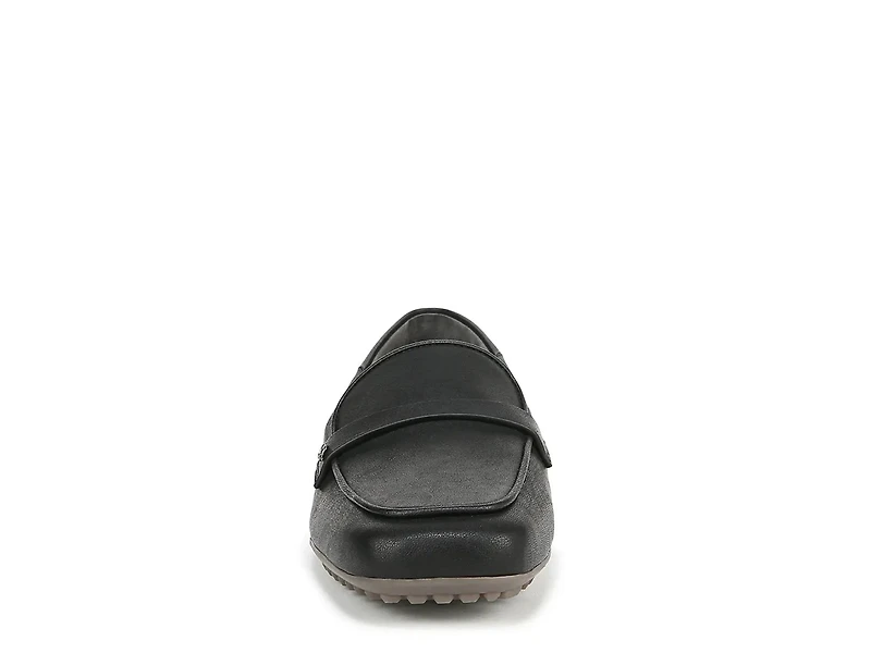 Zoey Loafer