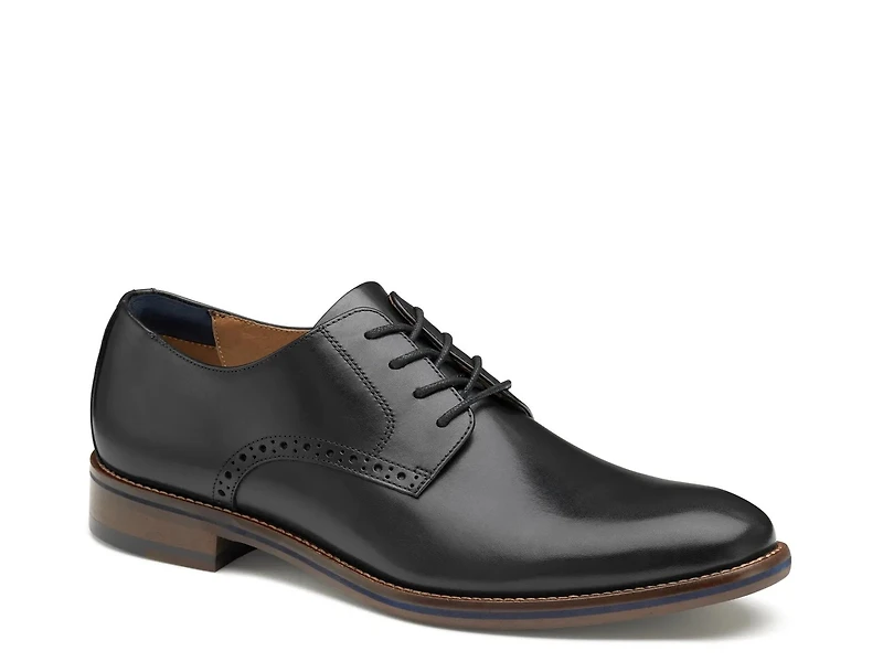 Conrad Oxford