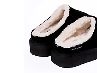 Coze Around Clog