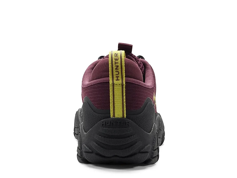 Sara Sneaker