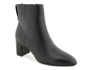 Mari Bootie