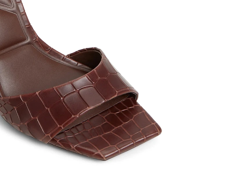 Harmonious Sandal