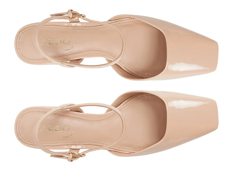 Gennifer Sandal