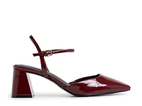 Gennifer Sandal