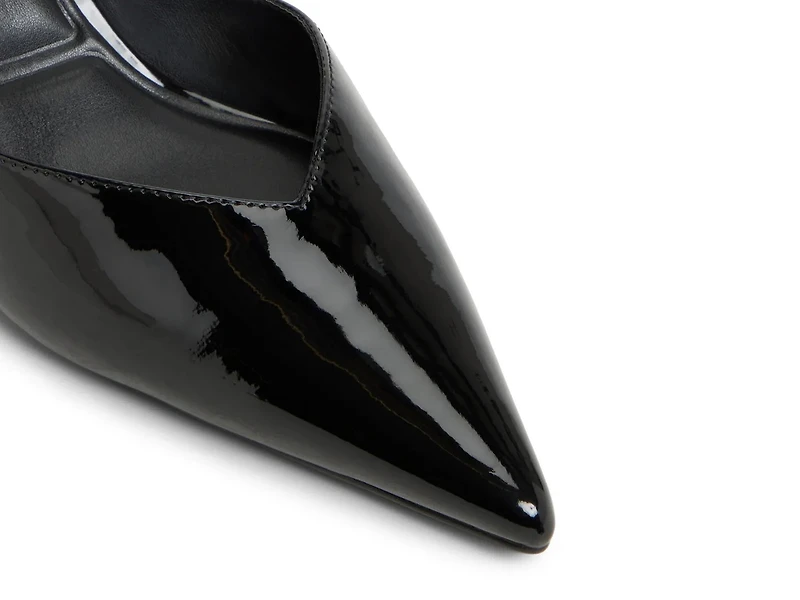 Feliccia Pump