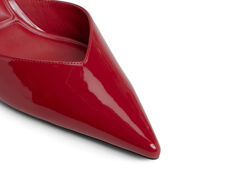 Feliccia Pump