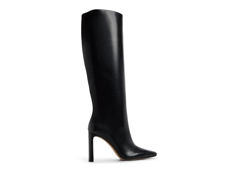 Elyne Boot