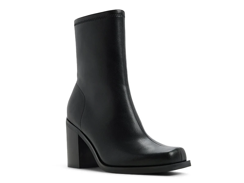 Jomat Bootie