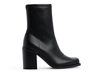Jomat Bootie