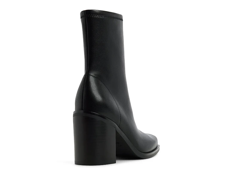 Jomat Bootie