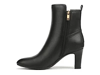 Yoyo Bootie