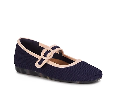 Naomi Mary Jane Flat