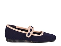 Naomi Mary Jane Flat