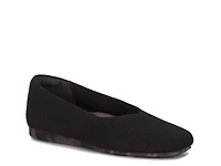 Niki Flat