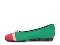 Noelle Flat