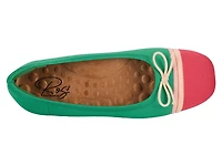 Noelle Flat