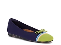 Noelle Flat