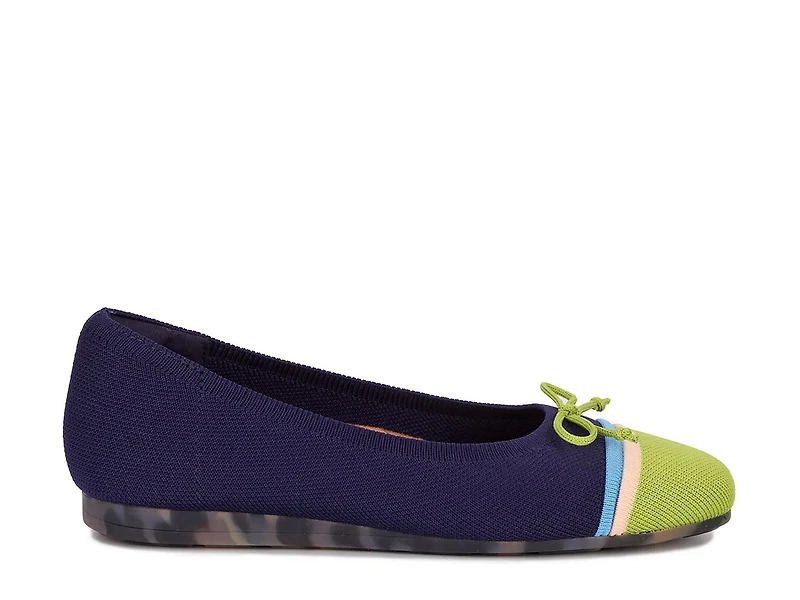 Noelle Flat