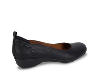 Vivian Slip-On