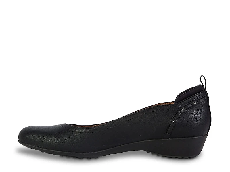 Vivian Slip-On