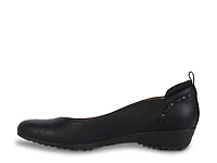 Vivian Slip-On