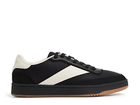 Ashwin Sneaker