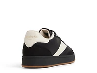 Ashwin Sneaker