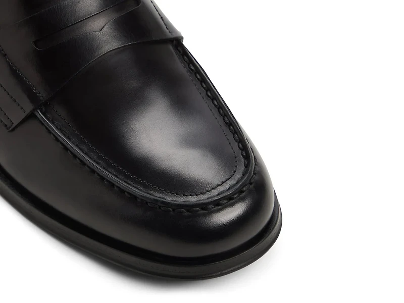 Keifer Penny Loafer