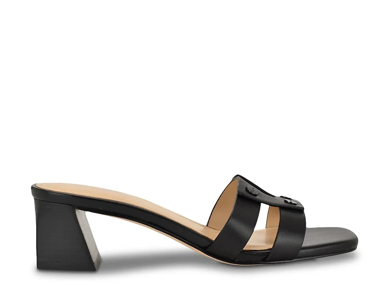 Andrae Sandal