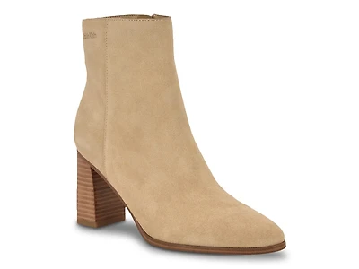 Dezzi Bootie