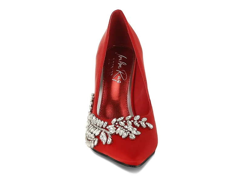Ashlyn Pump