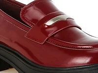 Gleam Stride Loafer