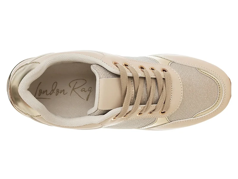 Vespera Sneaker