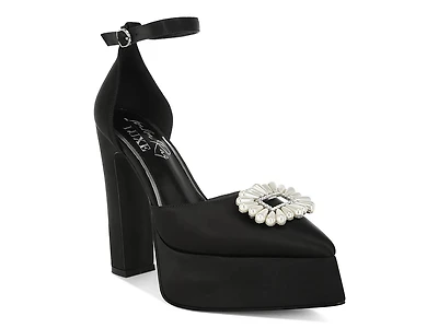 Maeissa Platform Sandal