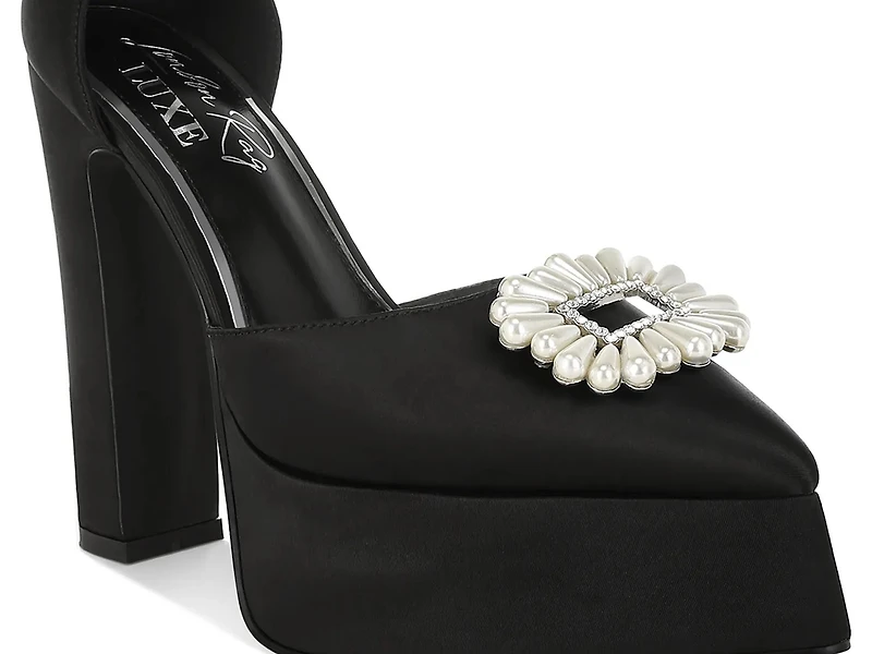 Maeissa Platform Sandal